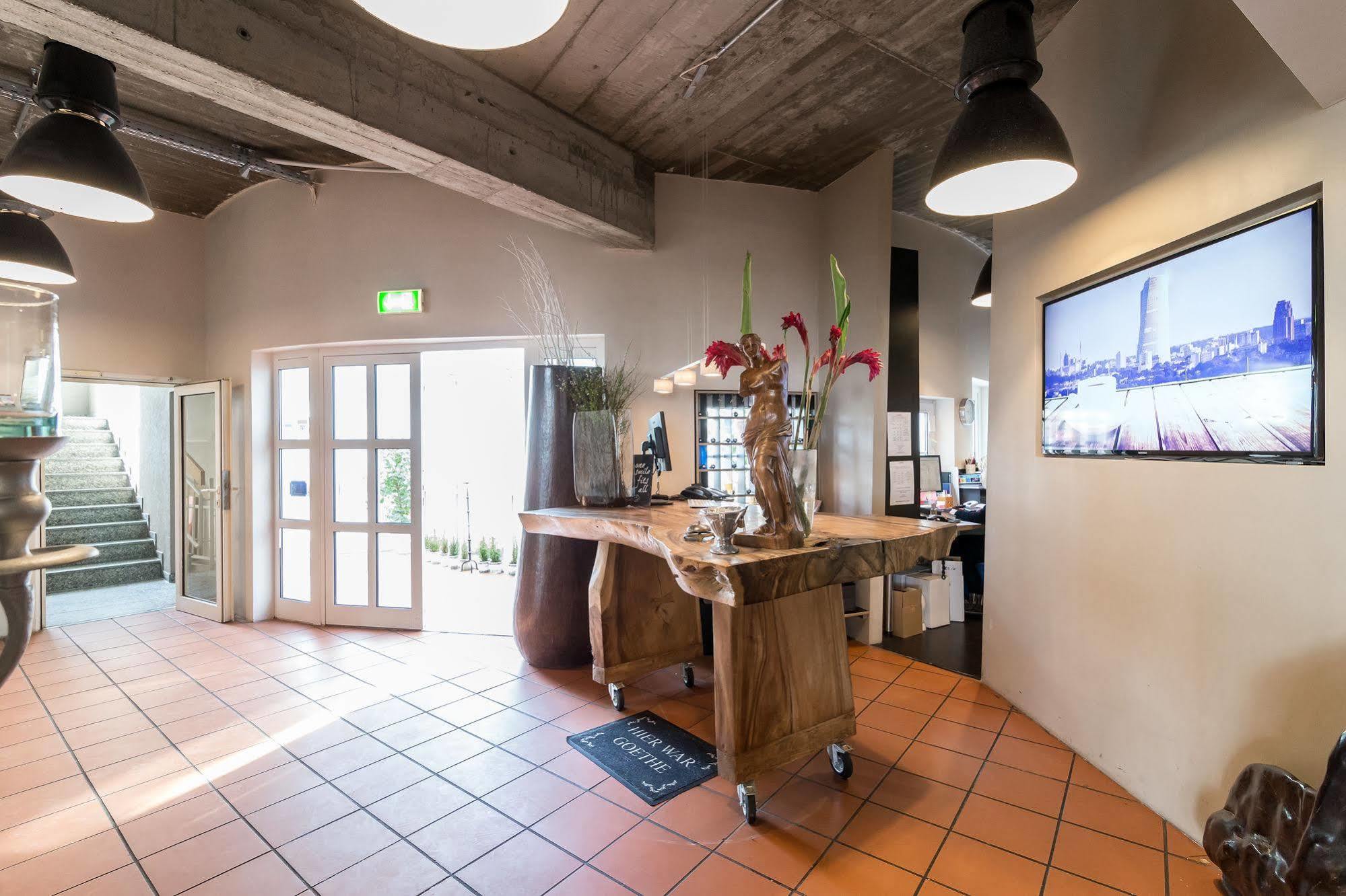 Hotel Schoene Aussicht Frankfurt am Main Eksteriør bilde